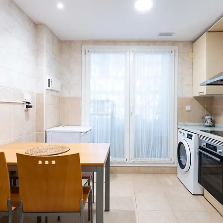Apartment Canas In The Golden Mile With Private Parking, Perfect Location!