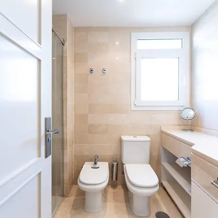 Apartment Canas In The Golden Mile With Private Parking, Perfect Location!