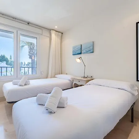 Apartment Canas In The Golden Mile With Private Parking, Perfect Location! *