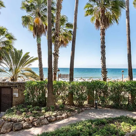 Canas In The Golden Mile With Private Parking, Perfect Location!
